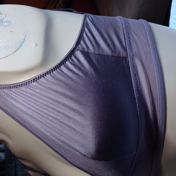 2 vs bralettes size m - Picture 4 of 16